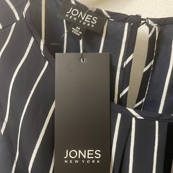 Jones NY Top Medium NWT - Picture 2 of 7